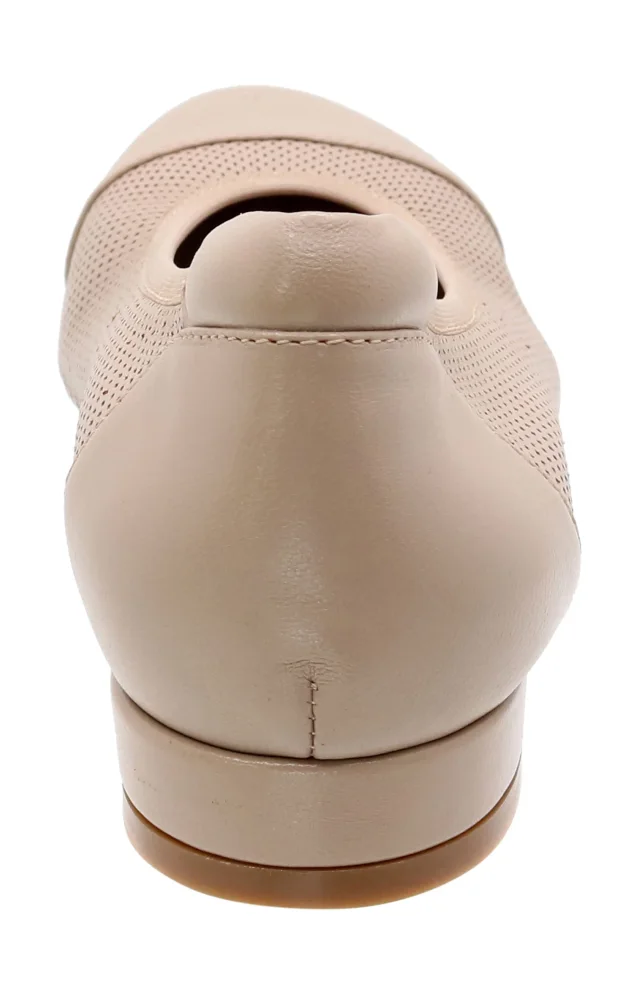 David Tate Newton Cap Toe Flat in Beige, photo 5 of 6 from Nordstrom Rack