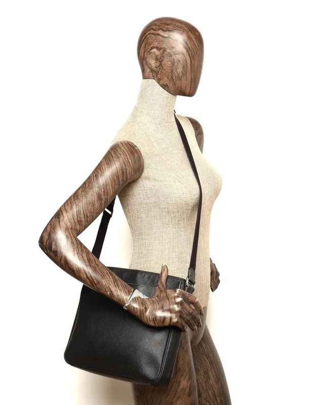 Prada Saffiano Messenger Bag in Saffiano leather from A Retro Tale, photo 8 of 8