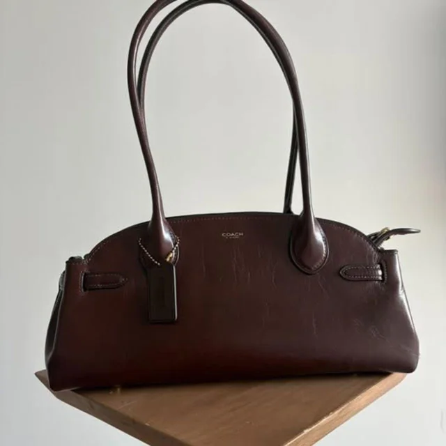 Coach Men's Bag - Brown in brown|red from Depop, photo 1 of 1