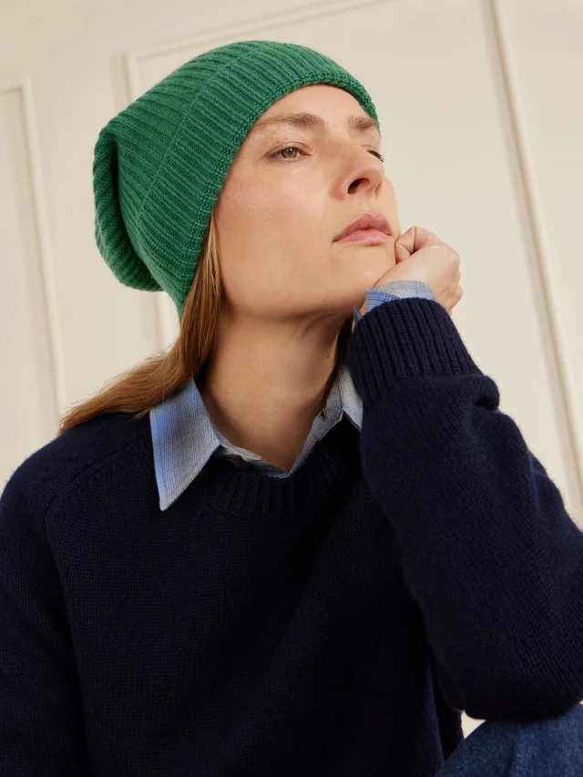 THE ELDER STATESMAN Statesman ribbed cashmere beanie in Green, photo 2 of 2 from NET-A-PORTER (Canada)
