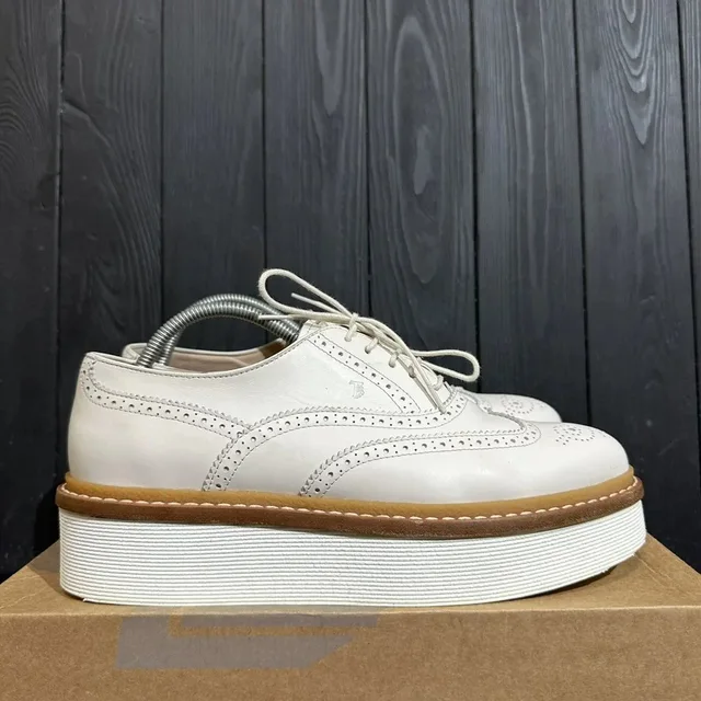Tod's Women’s Platform Leather Shoes Size 39.5 in Beige in neutral|white Leather from Grailed