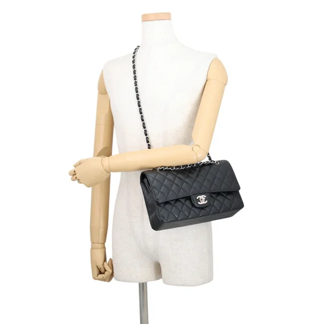 Chanel Matelasse W Flap ChainShoulder Bag BlackA01112 Caviar Leather Size 25 in Caviar leather from GALLERY RARE, photo 5 of 19