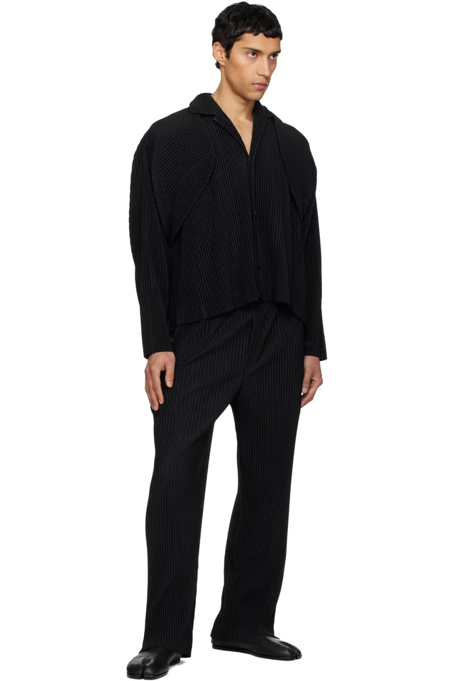 HOMME PLISSÉ ISSEY MIYAKE Black Color Pleats 1 Trousers, photo 4 of 4 from SSENSE