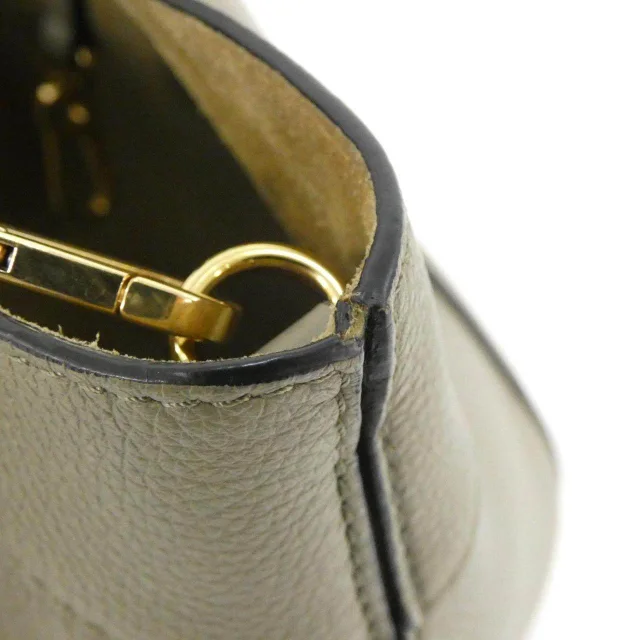 Loewe Hammock Nugget Calf Bag in Beige Calfskin from LuxUness, photo 5 of 8