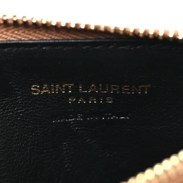 Saint Laurent Grain De Poudre Matelasse Chevron Monogram Fragments Zippered Card Case Cork in Leather from FASHIONPHILE, photo 6 of 7