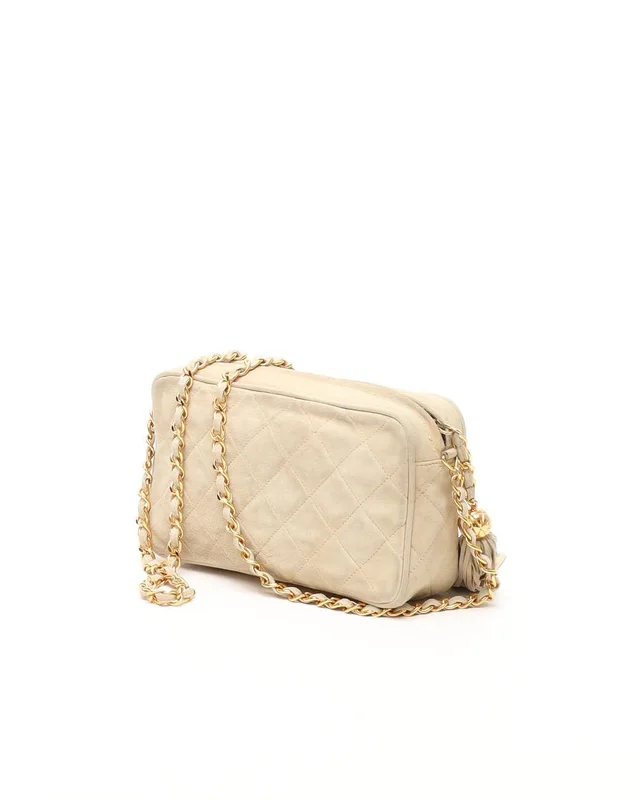 Chanel CC Tassel Camera Bag in Suede from A Retro Tale, photo 3 of 13