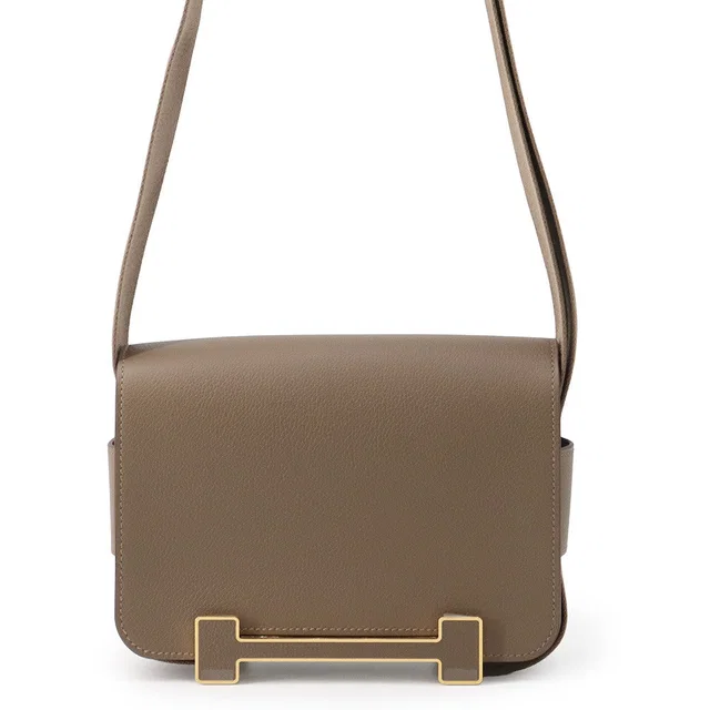 Hermès Geta Etoupe Chevre Myzore Goatskin in Taupe Goatskin from GALLERY RARE