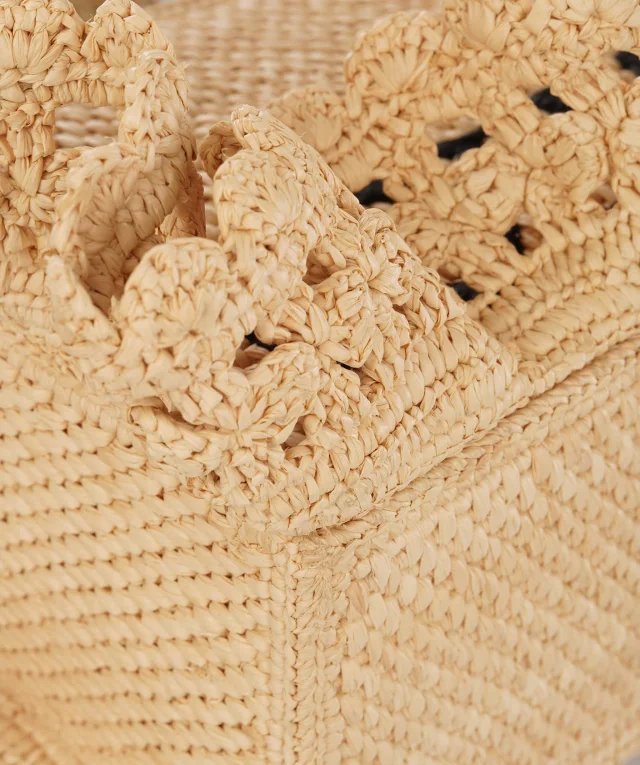Loewe x Paula's Beige Ibiza Font Ruffla Tote Bag in Beige Raffia from Luxury Promise, photo 9 of 10