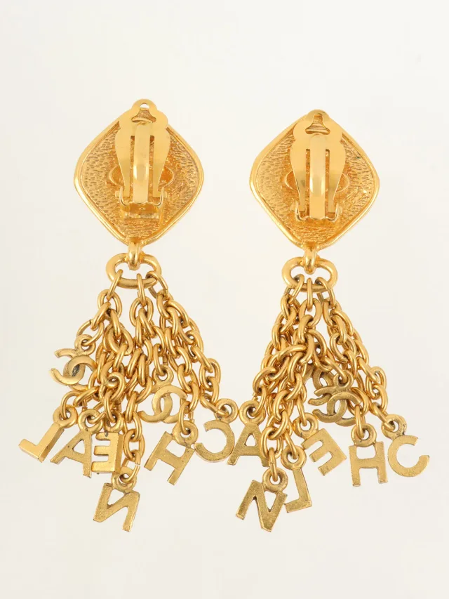 Chanel Square Logo Swing Chain Earrings Gold in Gold from VINTAGE QOO TOKYO, photo 2 of 3