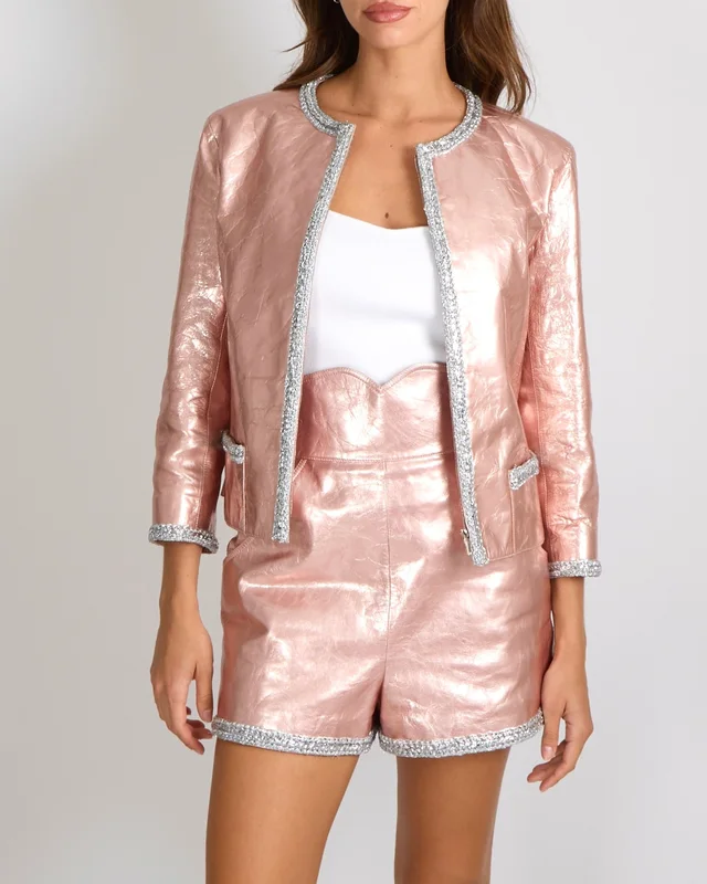 Chanel SS20 Runway Metallic Pink Lambskin Leather Shorts with Silver Trim and CC Logo Detail Size FR… in Pink Lambskin from Sellier, photo 2 of 2