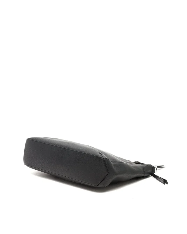 Loewe Puzzle Messenger Bag in Leather from A Retro Tale, photo 5 of 7