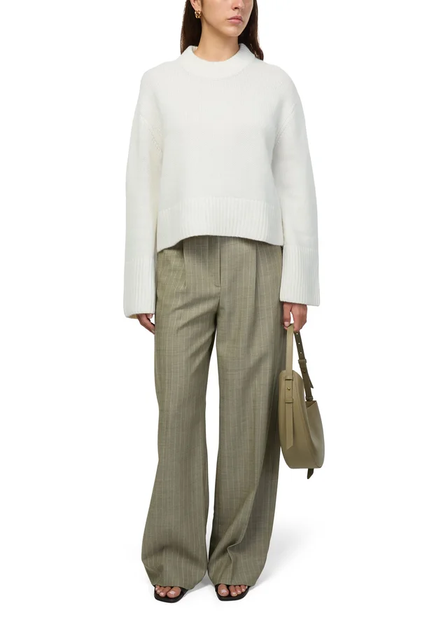 LISA YANG Sony cashmere round-neck sweater in White 100% cashmere, photo 6 of 6 from 24S (US)