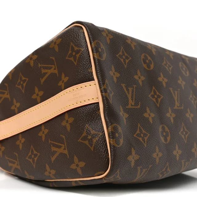 Louis Vuitton Monogram Speedy Bandouliere 25 in Coated canvas from FASHIONPHILE, photo 8 of 9