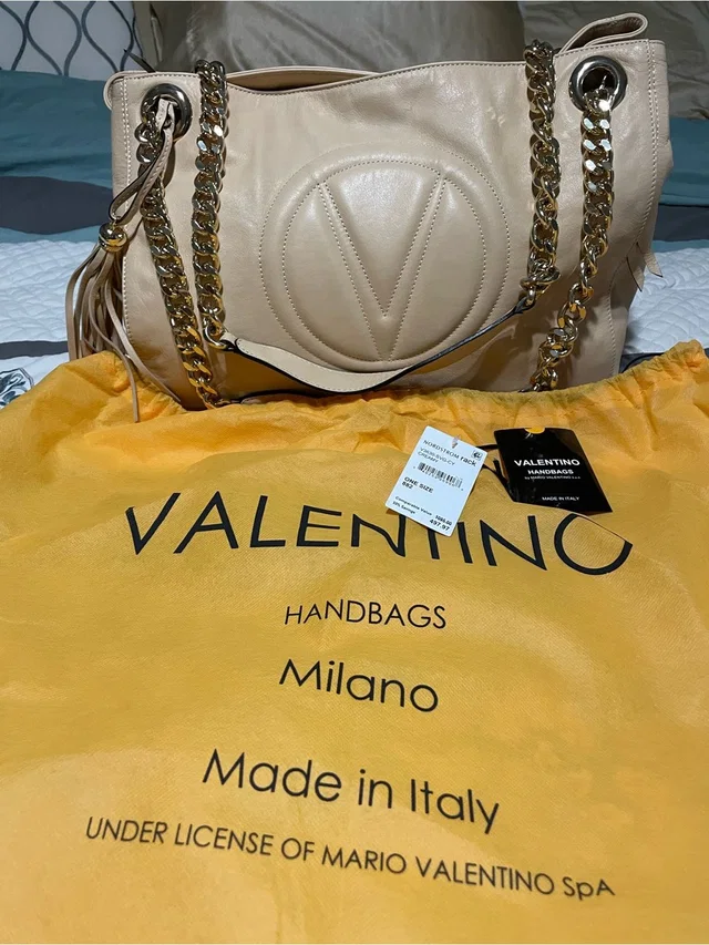 Valentino Garavani Cream Leather Shoulder Bag With Gold Chain in brown|neutral Leather from Poshmark