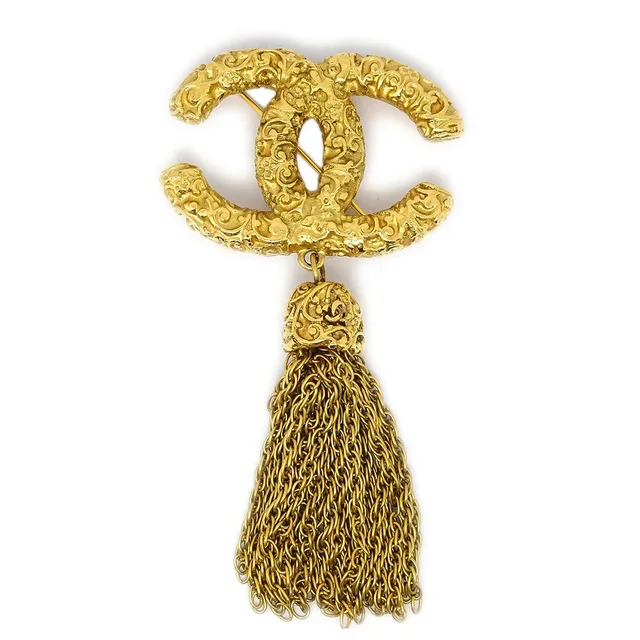 Chanel 1993 Florentine Filigree Tassel Brooch Small from AMORE Vintage Tokyo