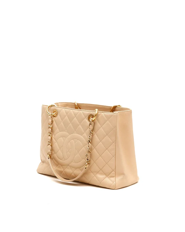 Chanel GST Grand Shopping Tote Bag in Caviar leather from A Retro Tale, photo 2 of 6