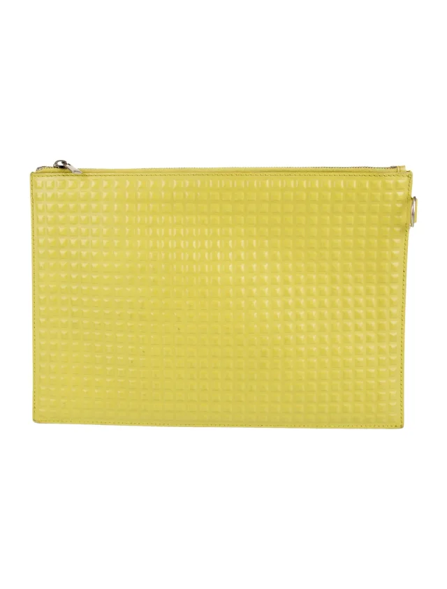 Balenciaga handbags, wallets & cases in green Leather from The RealReal, photo 1 of 1