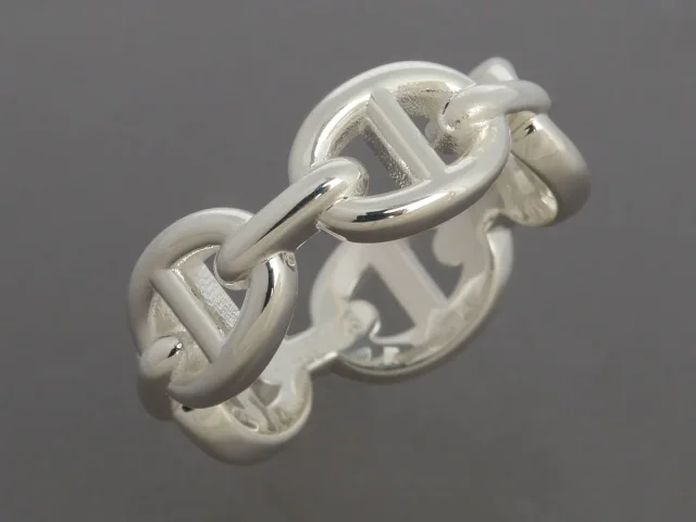 Hermès Sterling Silver Chaîne d’Ancre Enchaînée Ring in Silver from Ann's Fabulous Finds, photo 2 of 6