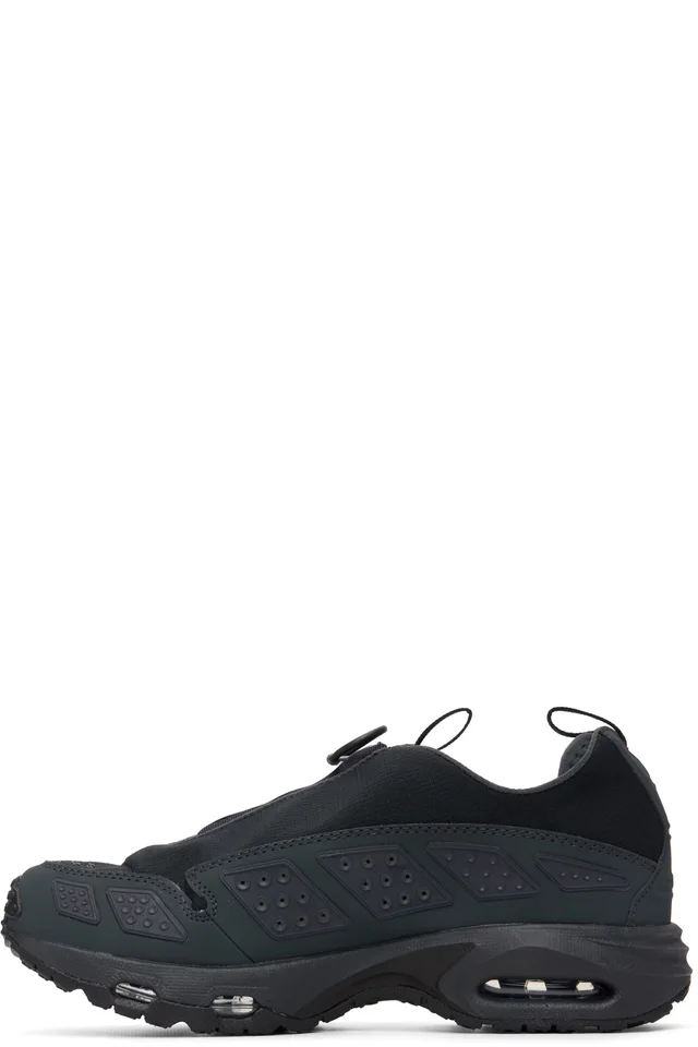 Nike Black & Gray Air Max SNDR GORE-TEX Sneakers, photo 3 of 4 from SSENSE