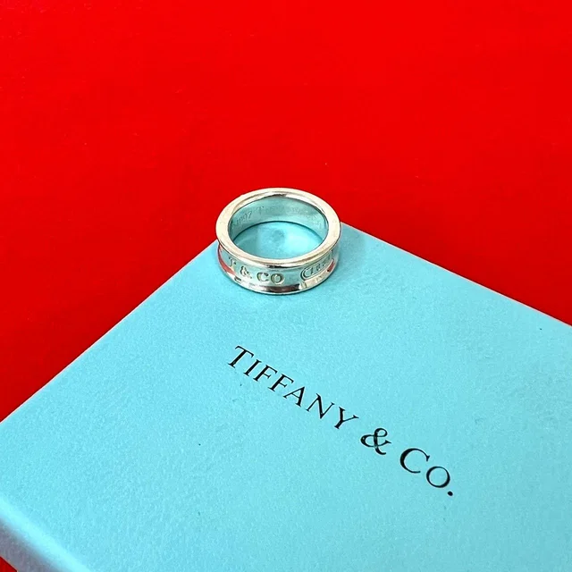 Tiffany & Co. Vintage Narrow Ring 925 Sterling Silver in Silver from The Reluxe