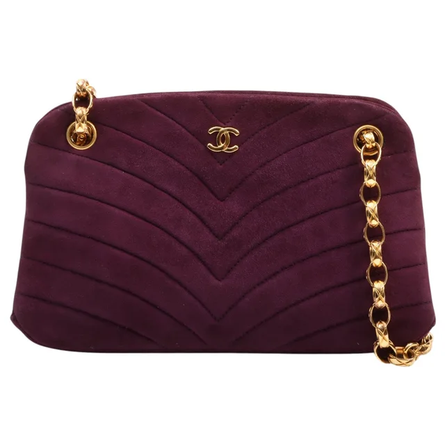 Chanel Circa 1990 Velvet Chevron Stitch Bijou Chain Frame Shoulder Bag Purple in Purple Velvet from VINTAGE QOO TOKYO