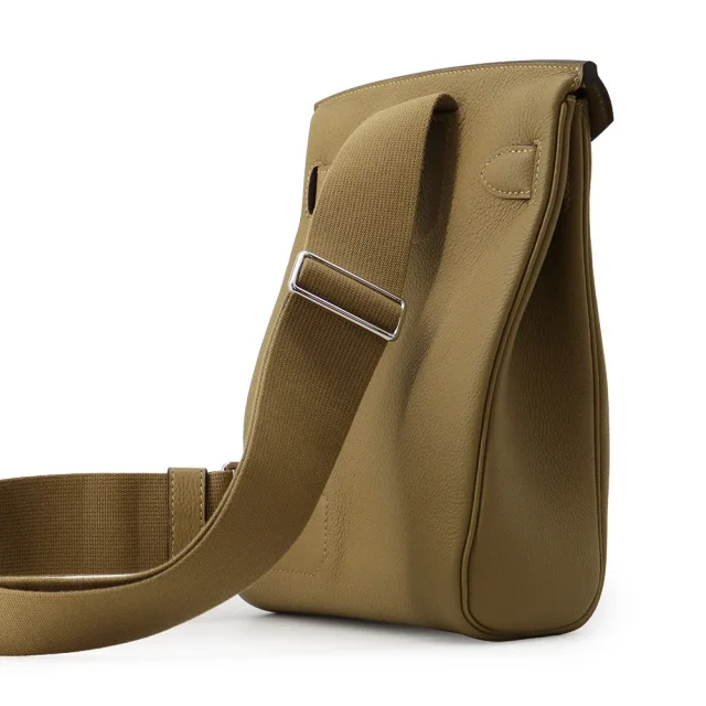 Hermès Kelly Akkad Dune083589CK Togo Leather Size PM in Togo leather from GALLERY RARE, photo 5 of 15