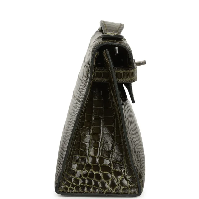 Hermès Kelly Pochette Vert Olive Shiny Alligator Palladium Hardware in Green Crocodile from Madison Avenue Couture, photo 2 of 2