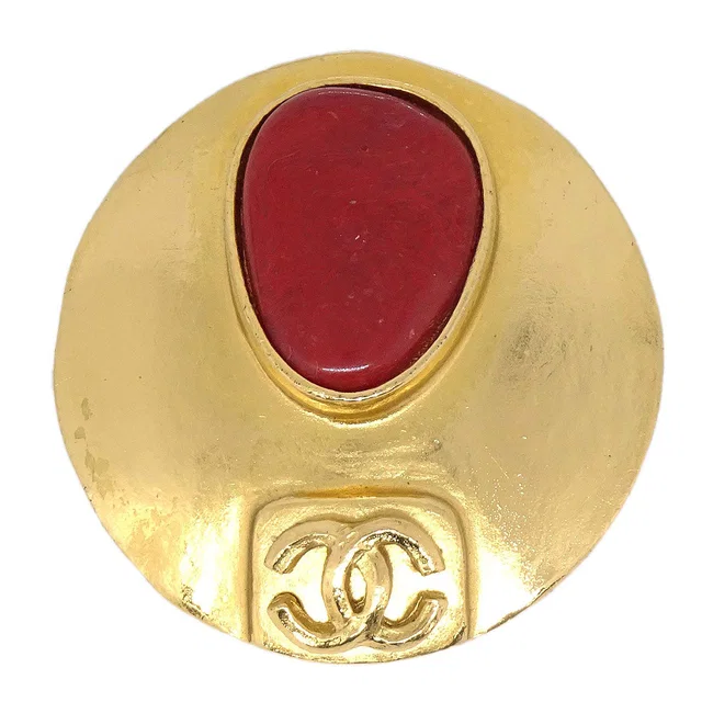 Chanel Medallion Brooch Pin Gold Stone 98P in Gold from AMORE Vintage Tokyo