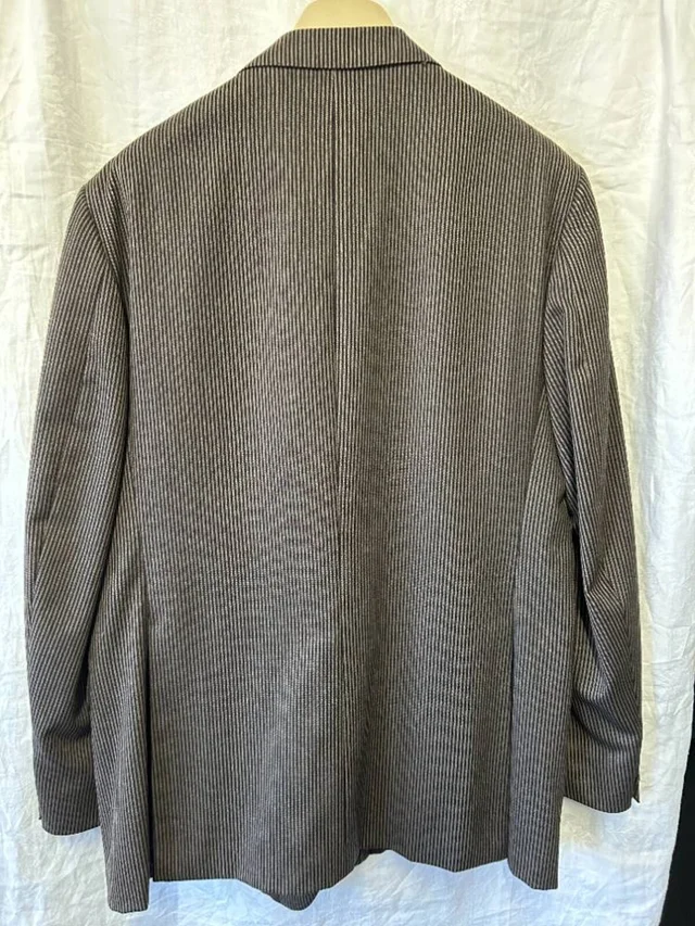 Dior blazer brown Size: 44" chest in Brown Wool from Oxfam Online Shop, photo 3 of 8