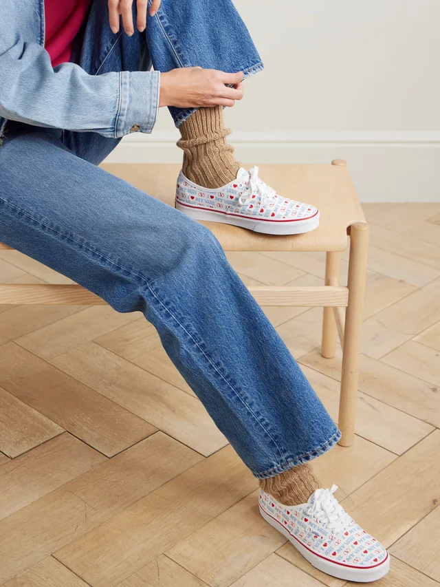 THE ELDER STATESMAN Yosemite ribbed cashmere socks in Beige, photo 2 of 2 from NET-A-PORTER (Canada)