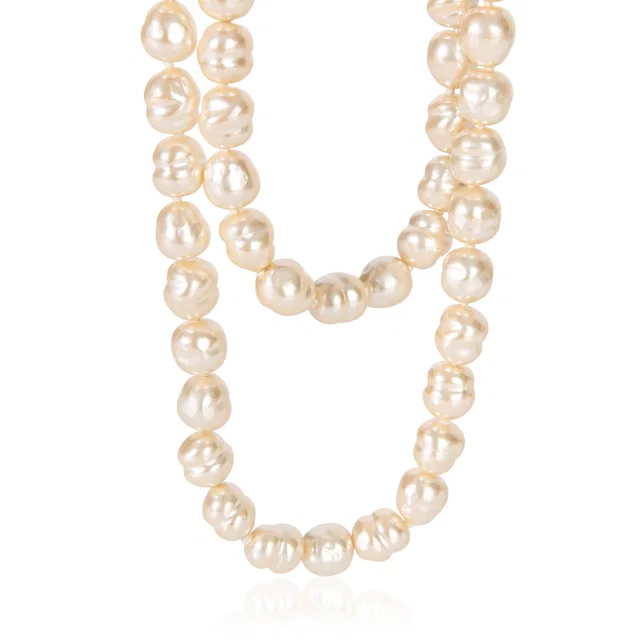Chanel Gold-Plated Vintage 1981 Faux Baroque Pearl Necklace in Gold from myGemma