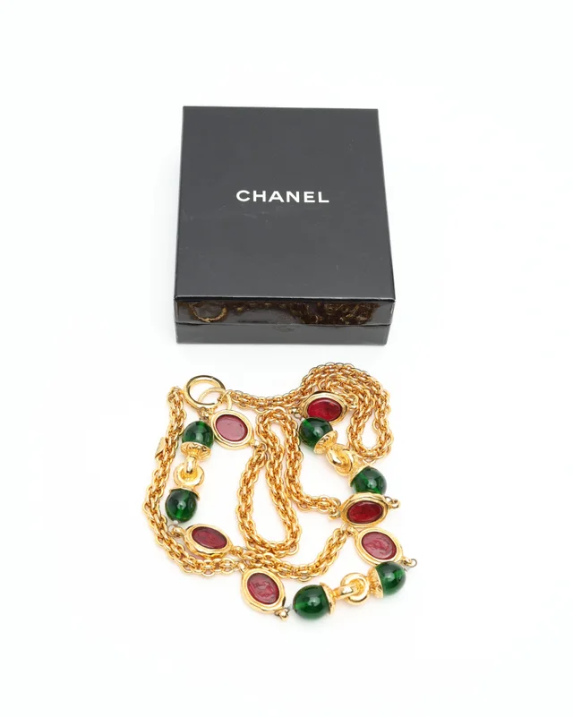 Chanel Vintage Gripoix Long Necklace from A Retro Tale, photo 4 of 4