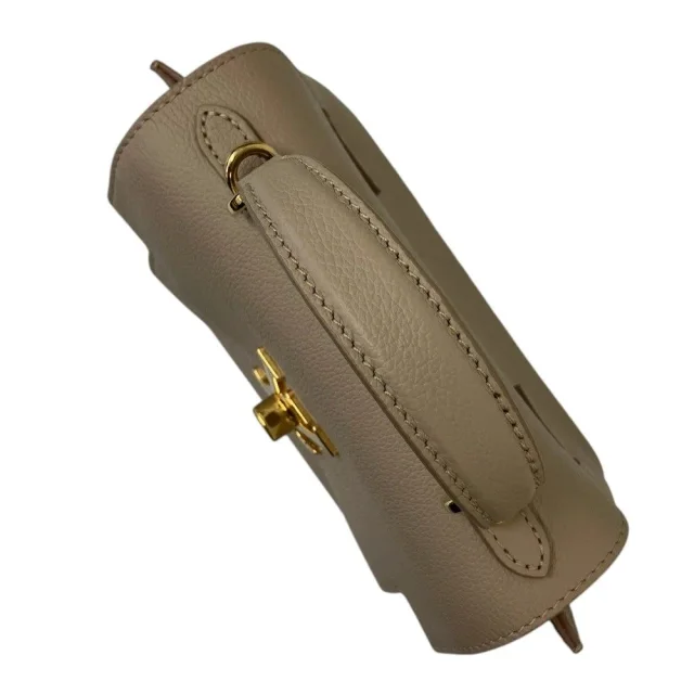 Louis Vuitton Lockme Ever Mini chain 2way shoulder bag in Beige Calfskin from LuxUness, photo 4 of 19