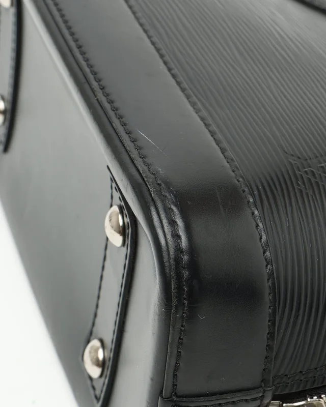 Louis Vuitton Epi Alma BB Bag in Leather from A Retro Tale, photo 8 of 8
