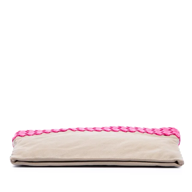 Bottega Veneta Intrecciato Trimmed Bicolor Nappa Clutch in Beige Nappa leather from Designer Revival, photo 3 of 6