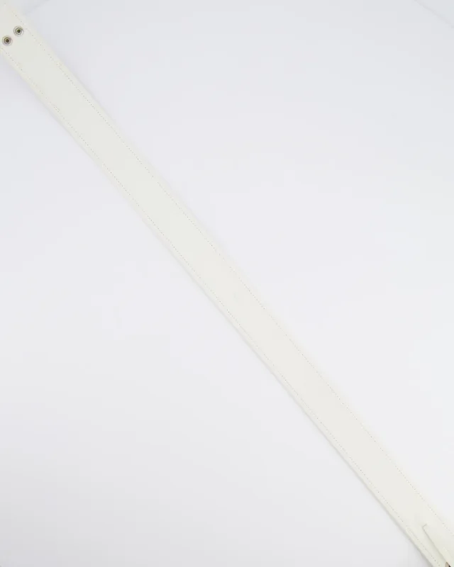 Chanel White and Pink Striped Canvas and Leather Belt Size FR 34 (UK 6) in White Canvas from Sellier, photo 4 of 5