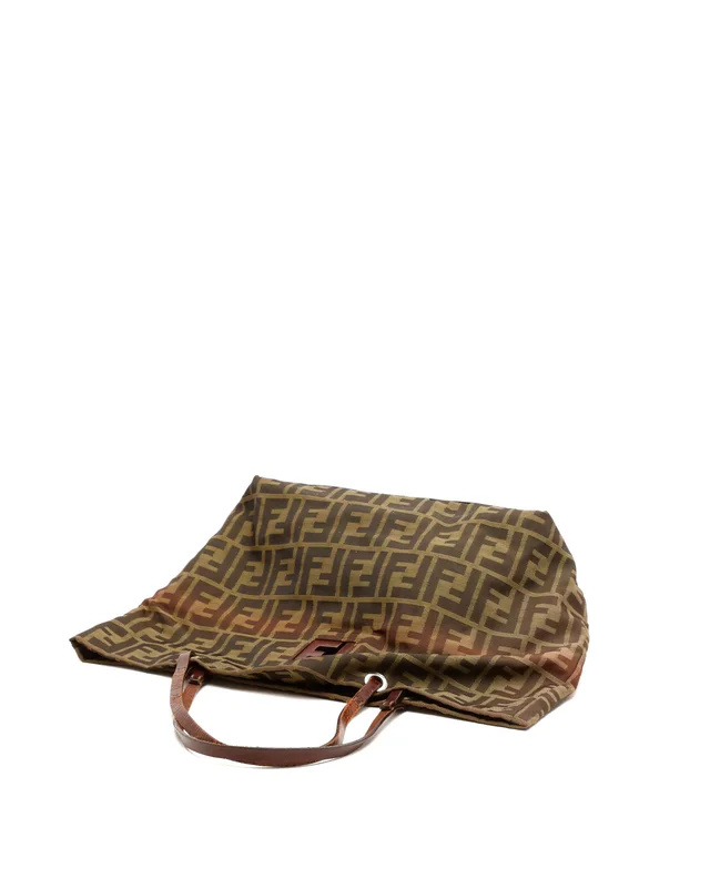 Fendi Zucca Tote Bag in Canvas from A Retro Tale, photo 4 of 9