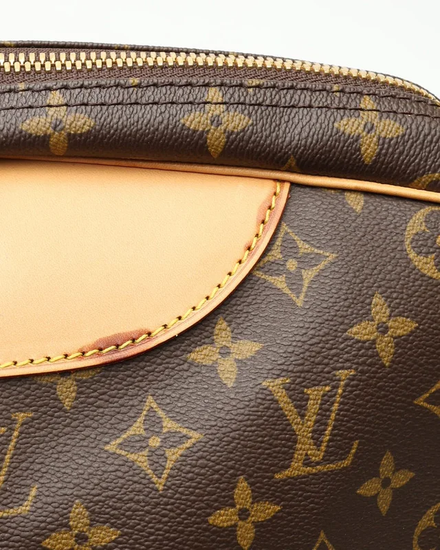 Louis Vuitton Alizé 1 Poches Travel Bag in Canvas from A Retro Tale, photo 7 of 10