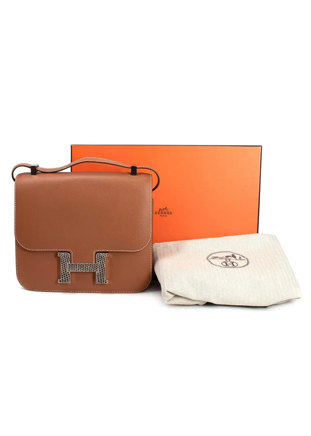 Hermès Constance 24 in Gold Madame Leather with Palladium Lizard Hardware in Gold Lizard from HEWI