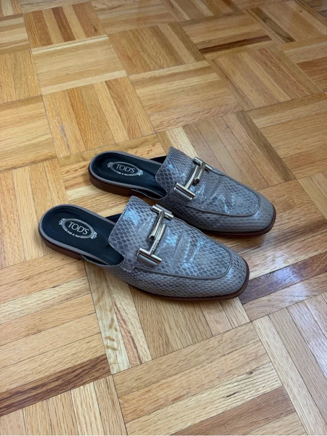 Tod's Wonen's Gray Snakeskin Leather Slide Loafers in gray Leather from Poshmark