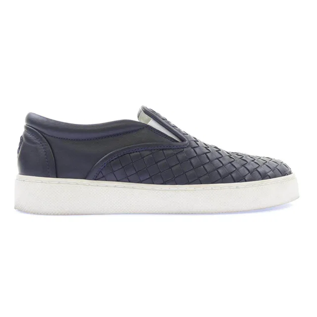 Bottega Veneta Sneakers in Leather from LuxUness