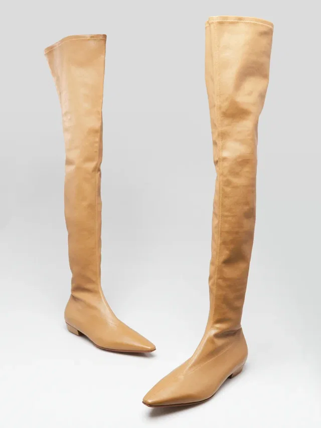 Bottega Veneta Fudge Brown Smooth Leather Cocktail Stretch Over The Knee Boots Size 10/40.5 in Brown Leather from Yoogis