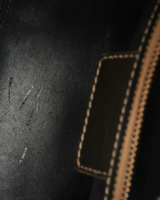 Medium Cannage Lady Dior Bag in Leather from A Retro Tale, photo 12 of 13