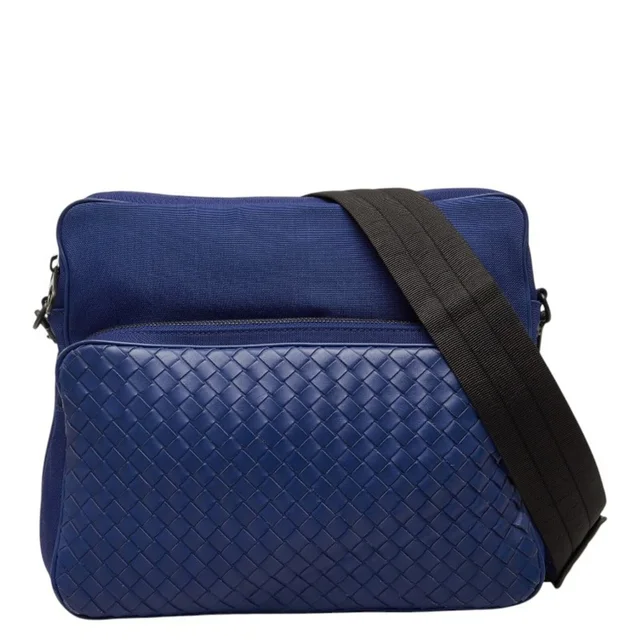 Bottega Veneta Leather Intrecciato Messenger Shoulder Bag in blue Woven leather from Poshmark, photo 1 of 1