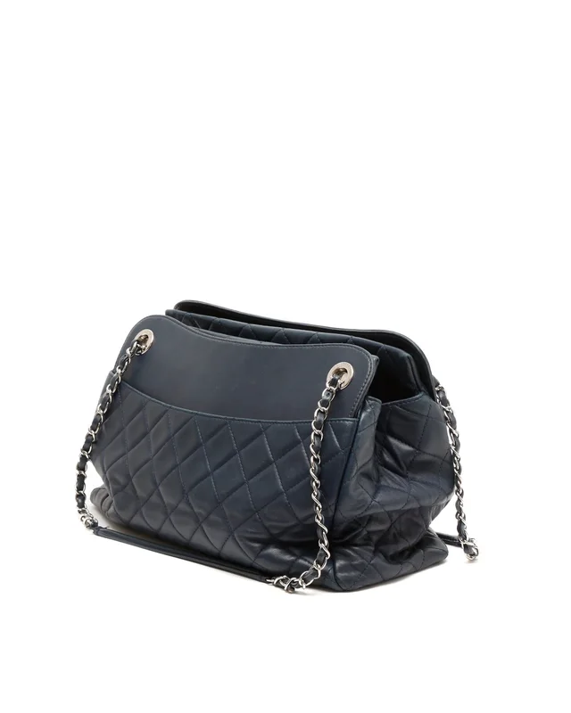 Chanel Lambskin Quilted CC Charm Tote Bag in Lambskin from A Retro Tale, photo 3 of 10