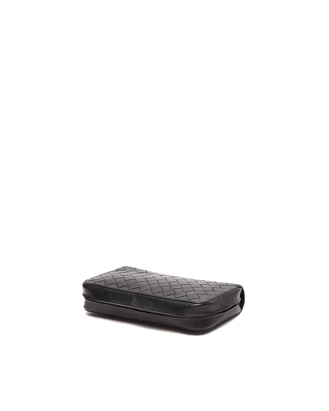 Bottega Veneta Intrecciato Zip Clutch Bag in Woven leather from A Retro Tale, photo 4 of 8