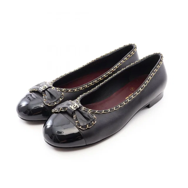 Chanel CC Logo Ribbon Leather Patent Pumps Heels in Patent leather from The Reluxe