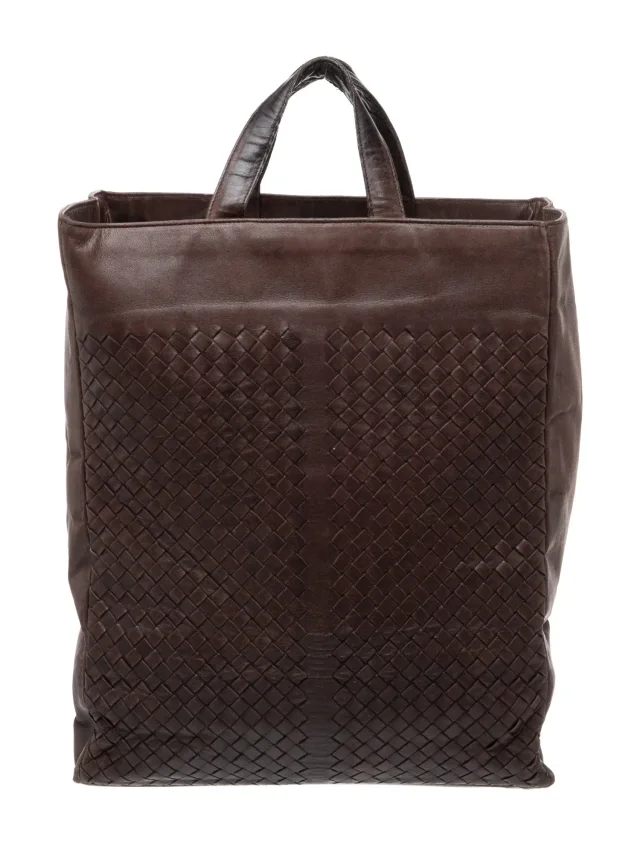 Bottega Veneta backpacks in brown|red Woven leather from The RealReal, photo 3 of 5