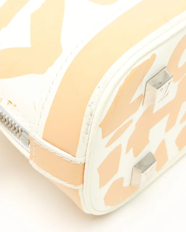 Louis Vuitton Stephen Sprouse Graffiti Alma MM Bag in Leather from A Retro Tale, photo 5 of 14
