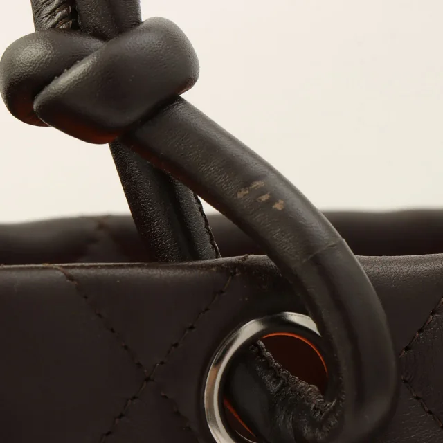 Chanel tote bag L, brown, made around 2005 in Brown Lambskin from VINTAGE QOO TOKYO, photo 18 of 19